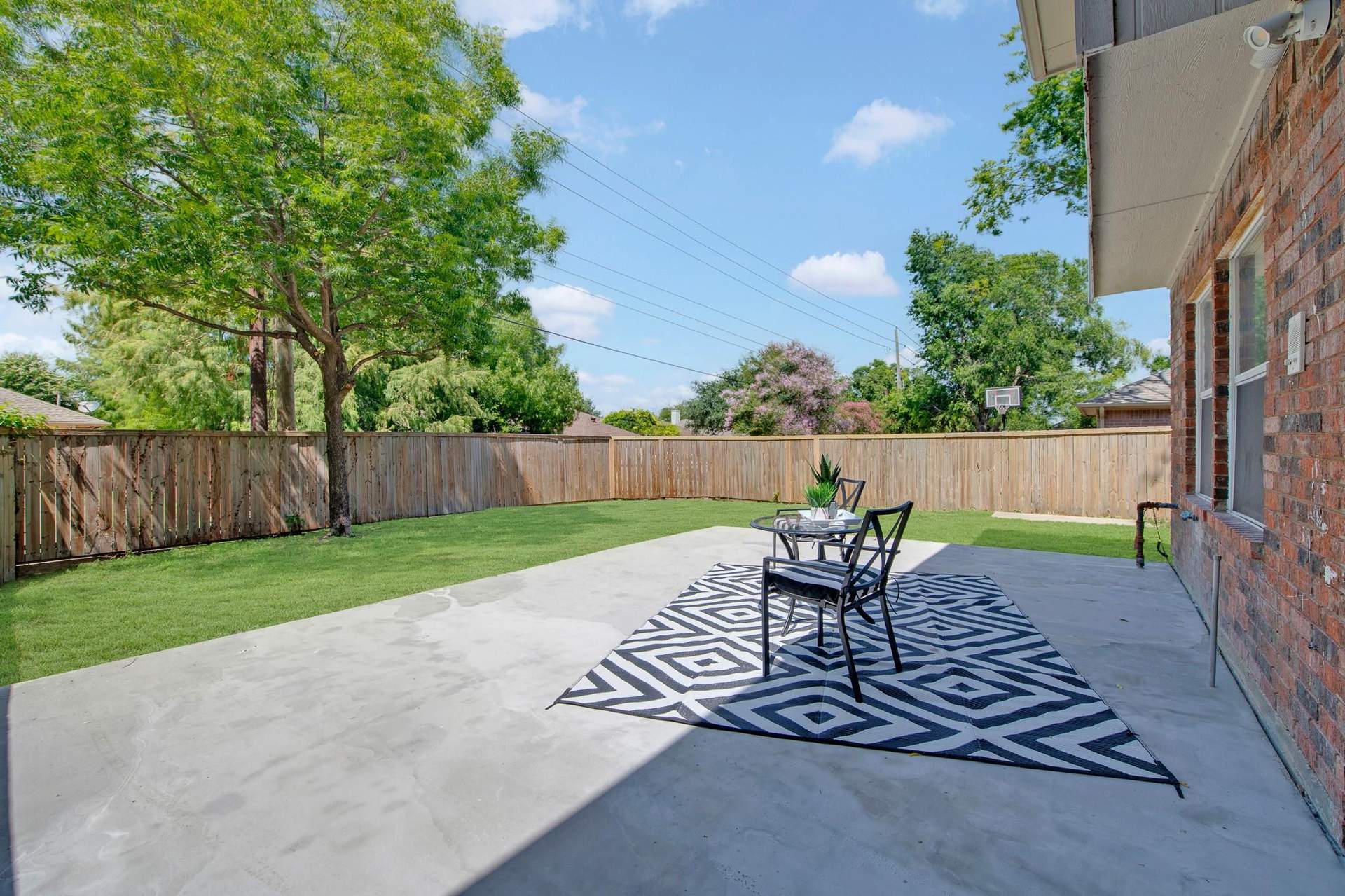 825 Foxwood Lane18.jpeg