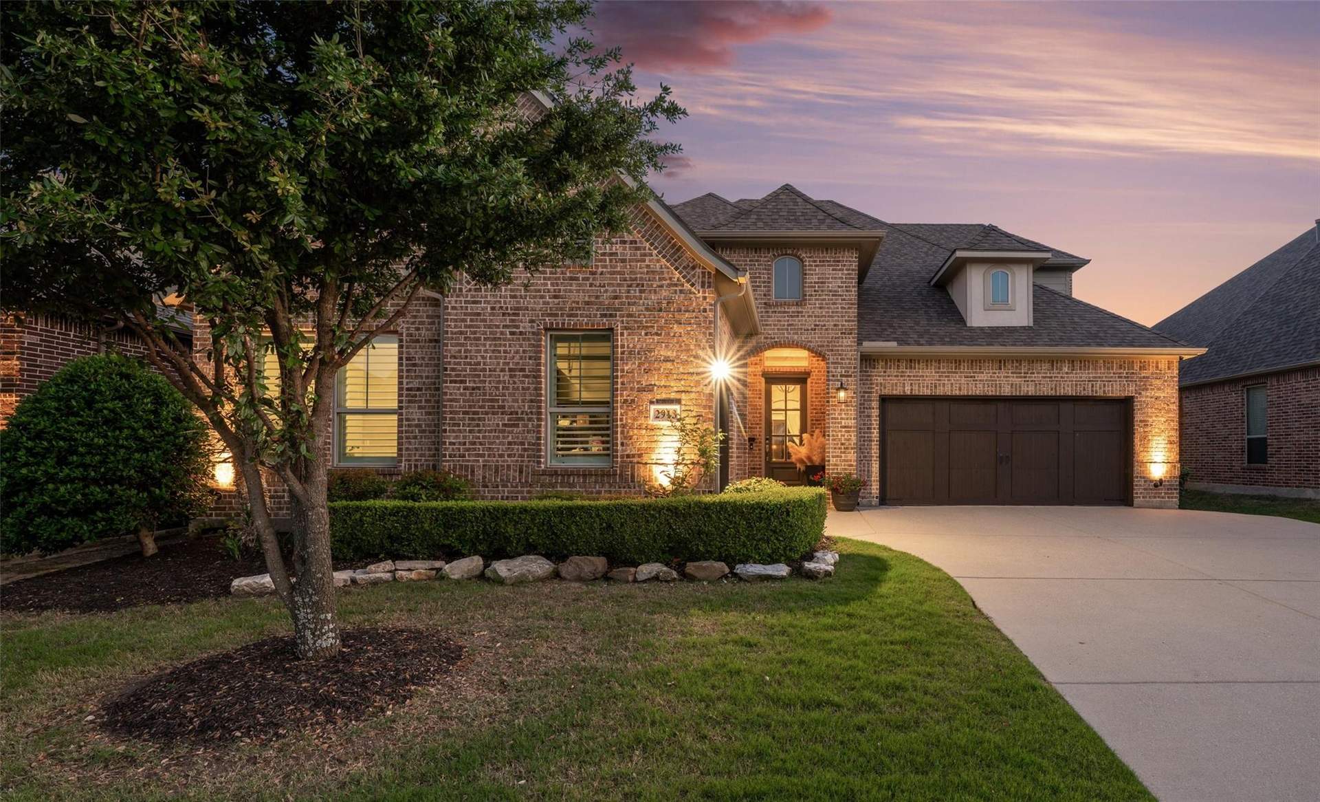 2913 Vaquero Lane 1.jpeg