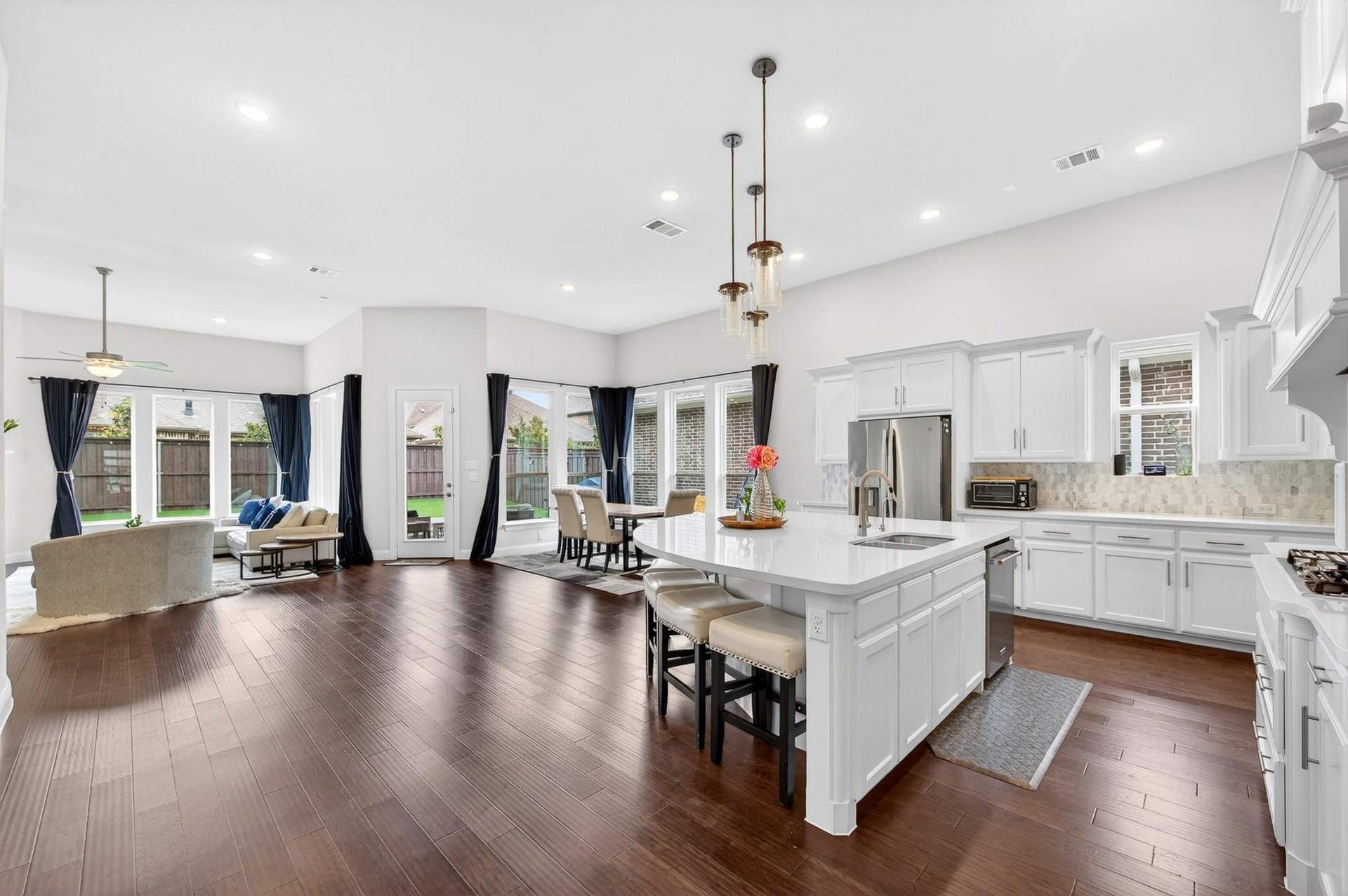 2825 Braemar, The Colony6.jpeg
