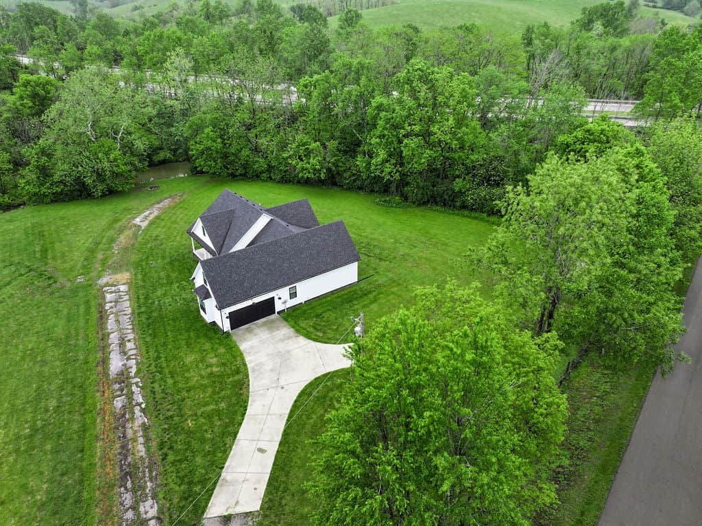 DJI_20260425230810_0326_D.jpg