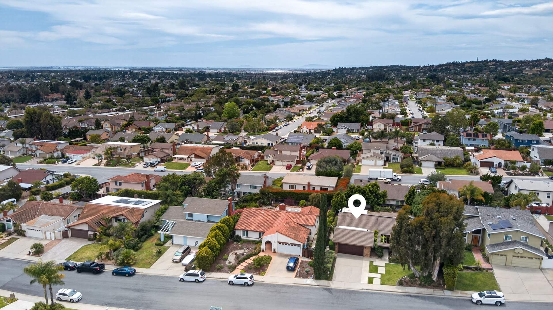 61-web-or-mls-Upmarket_Media-2247West-aer029.jpg