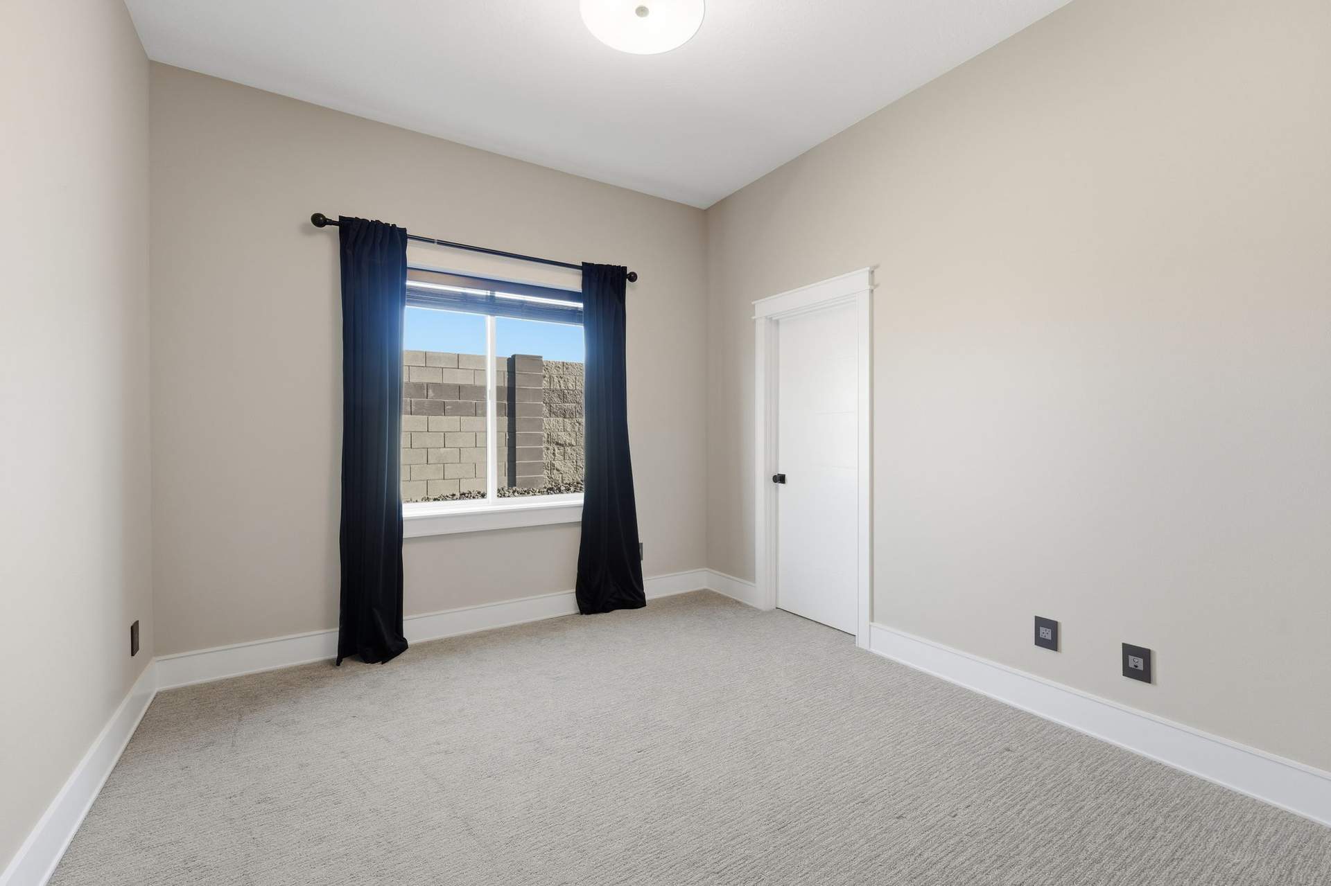 36-web-or-mls-DSC06887.jpg