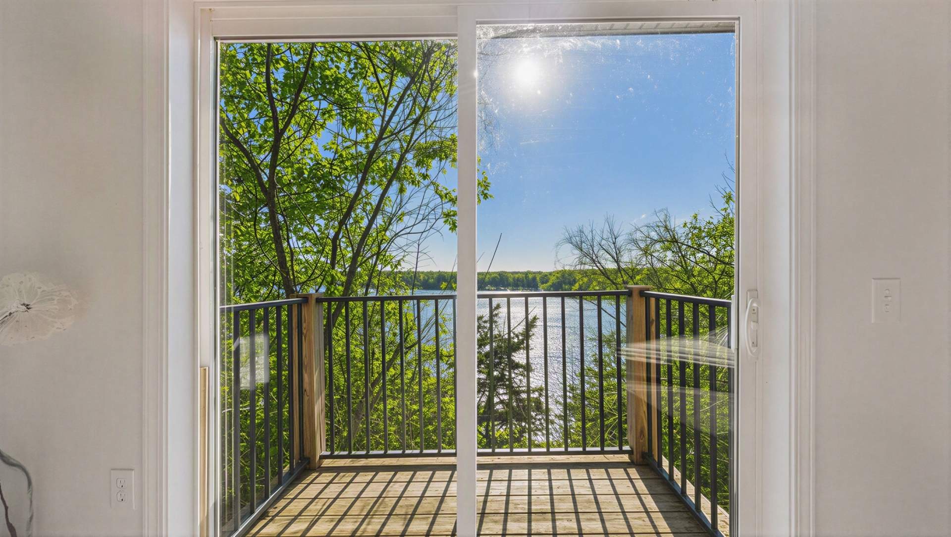 022_Multiple Lakeside Decks.jpg