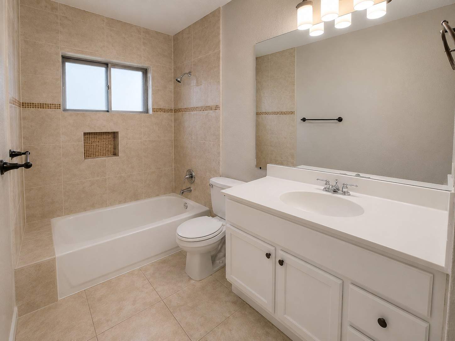 Hall bath.jpg