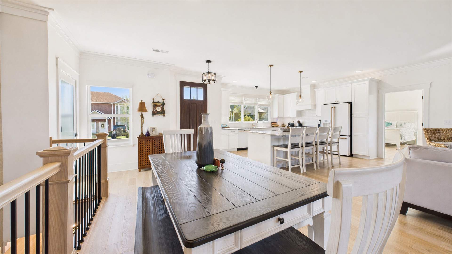 022_85884587.jpg