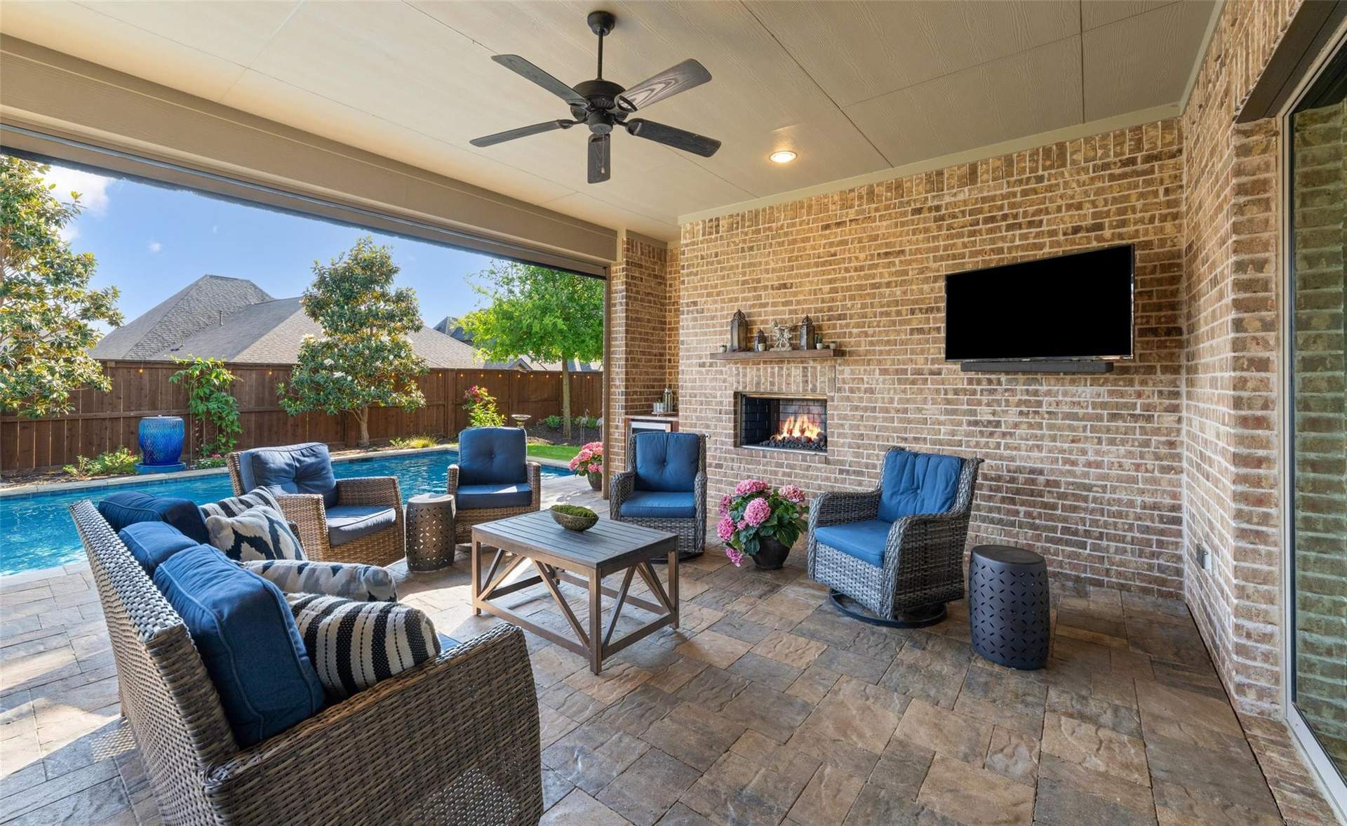 2913 Vaquero Lane 3.jpeg