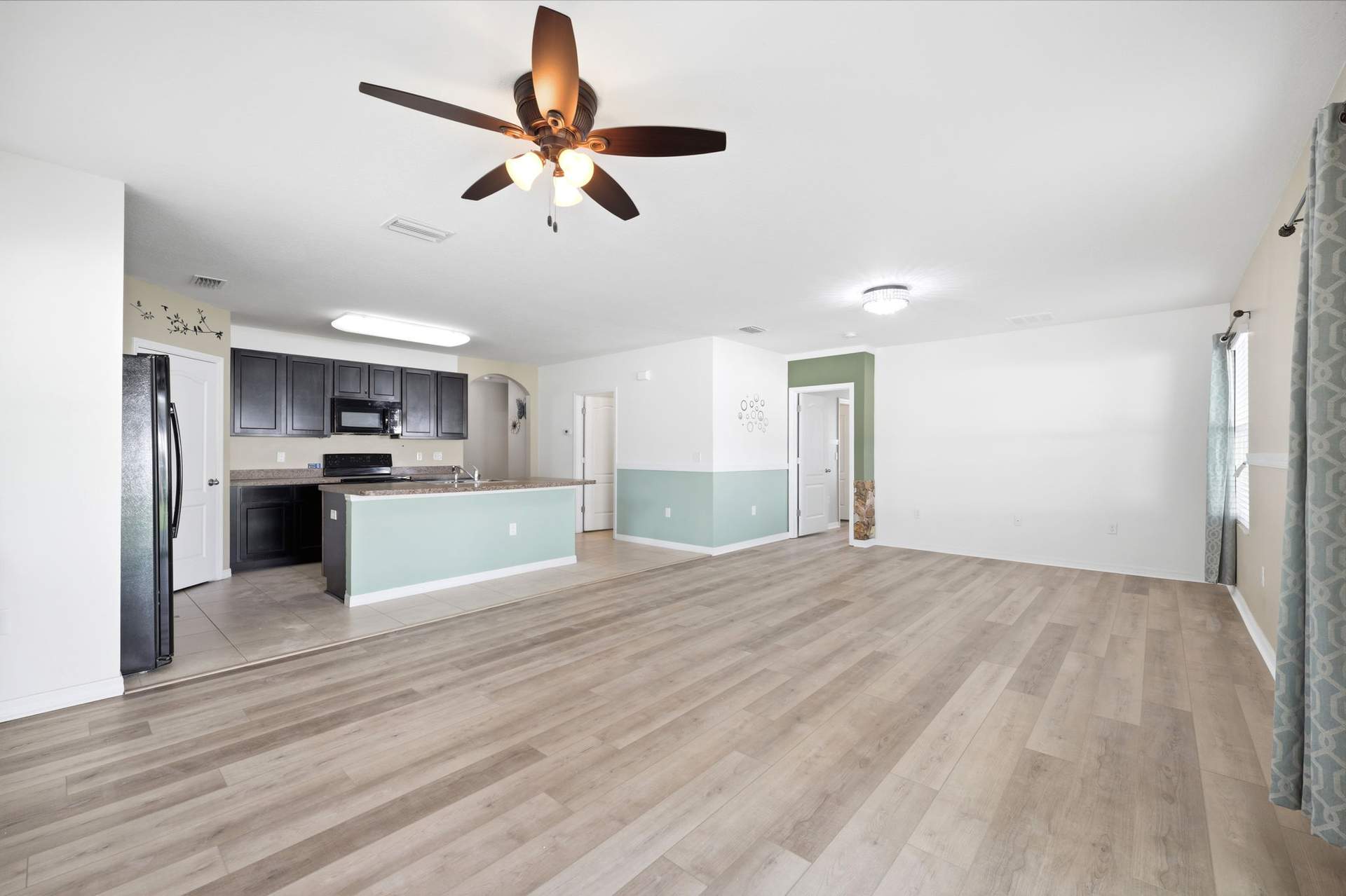 12-web-or-mls-005_P1145796.jpg