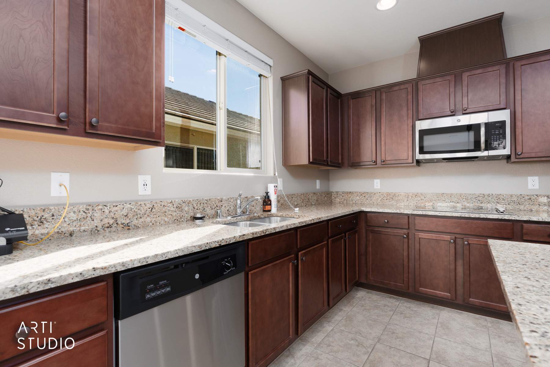 Kitchen Counters1.jpg
