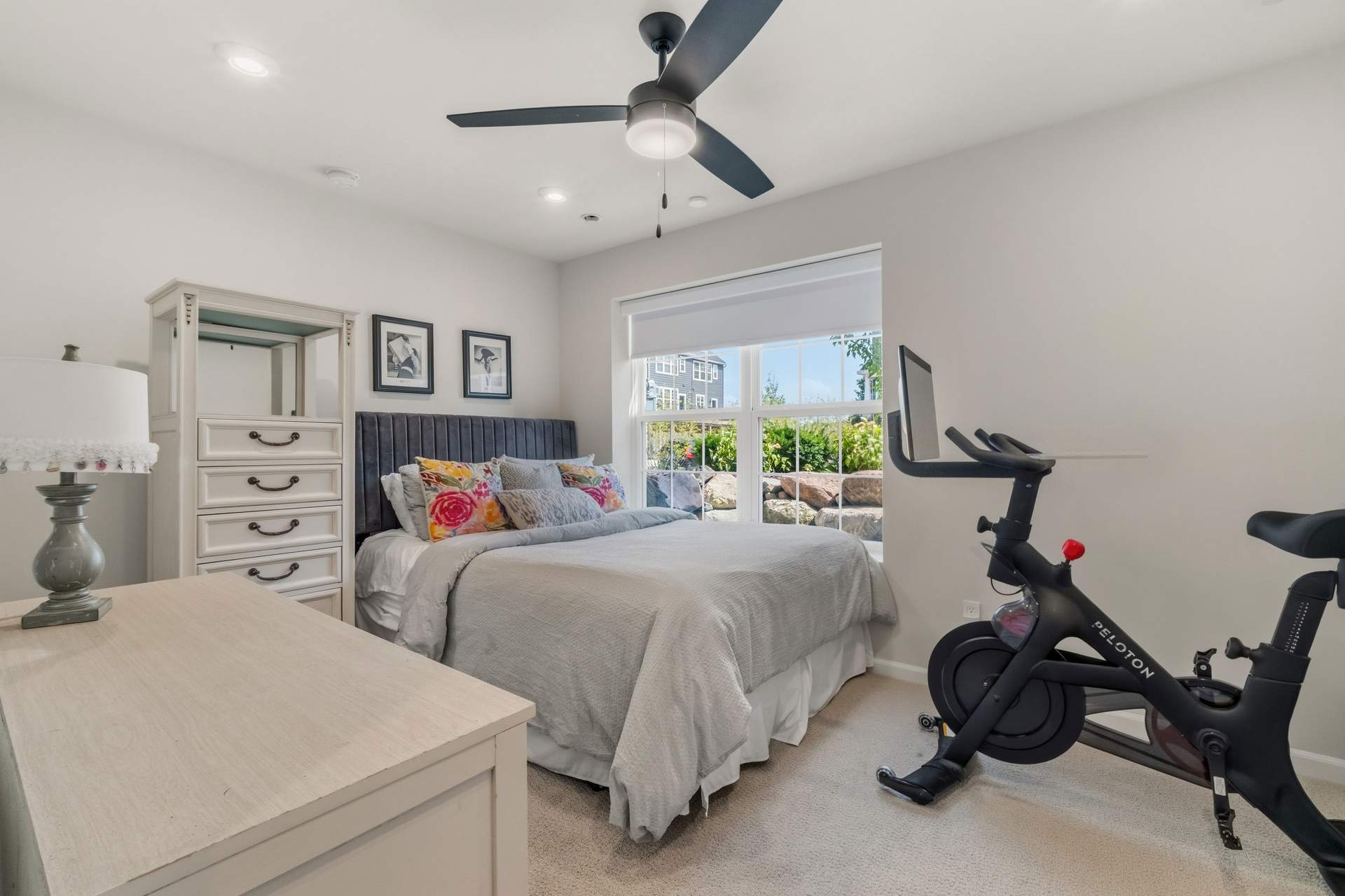 212 S Sydney Basement 1.jpg
