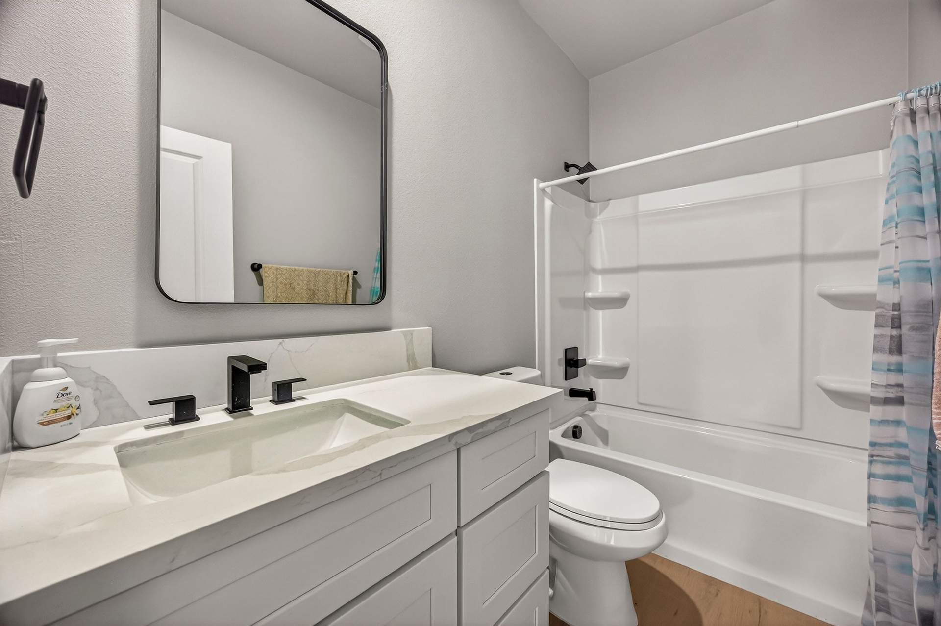 14259 Sherwood Cir - 029(Photos).jpg