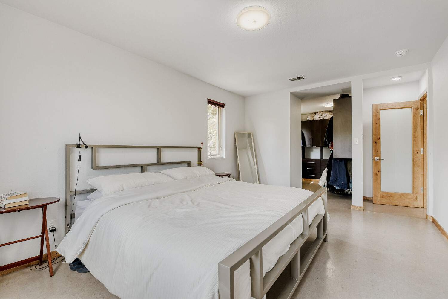 548 Coughlin Meadows Rd - Web Quality - 021 - 21 Bedroom.jpg
