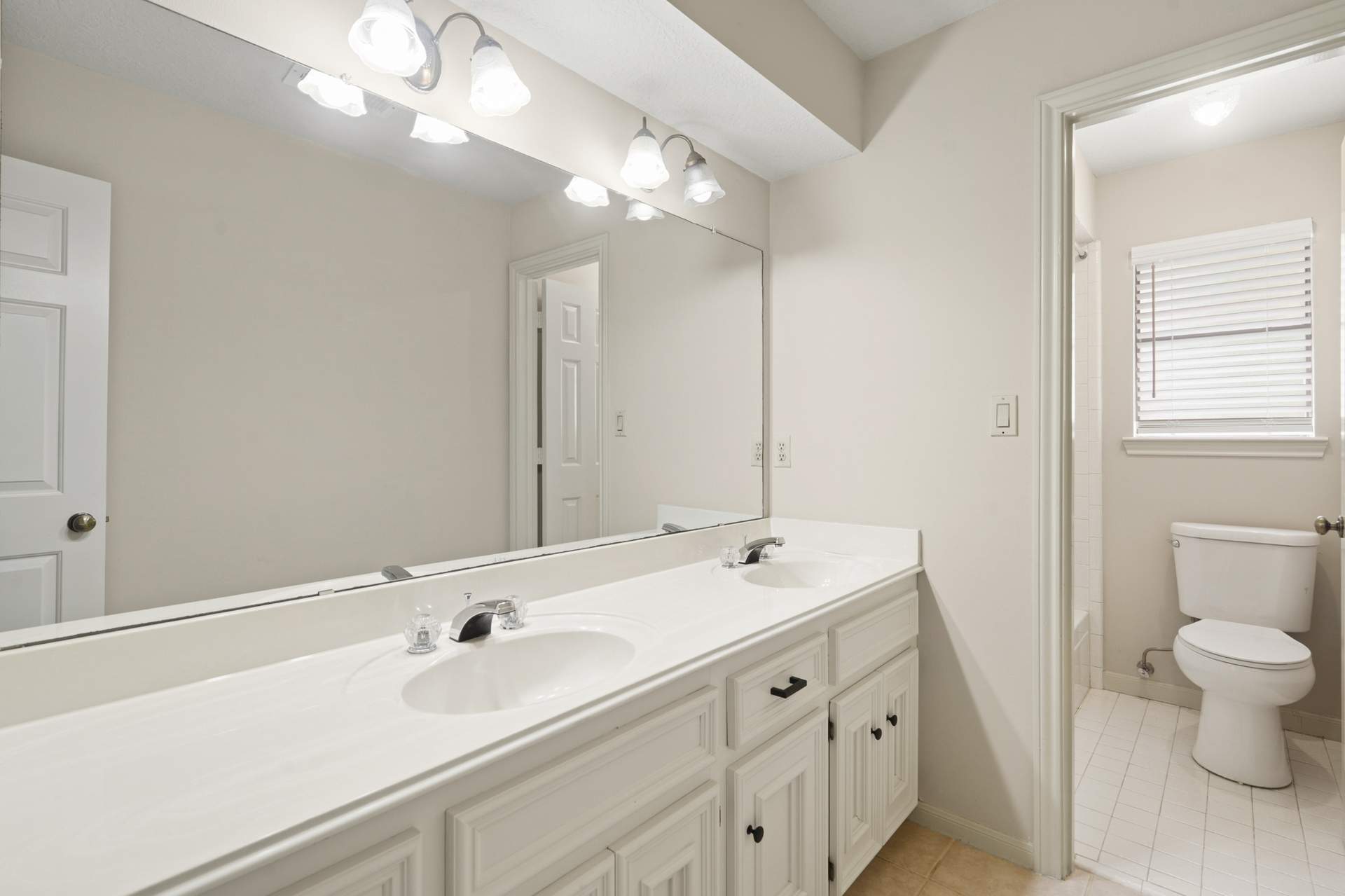 1402 Bittersweet Dr Richmond TX 17.jpg