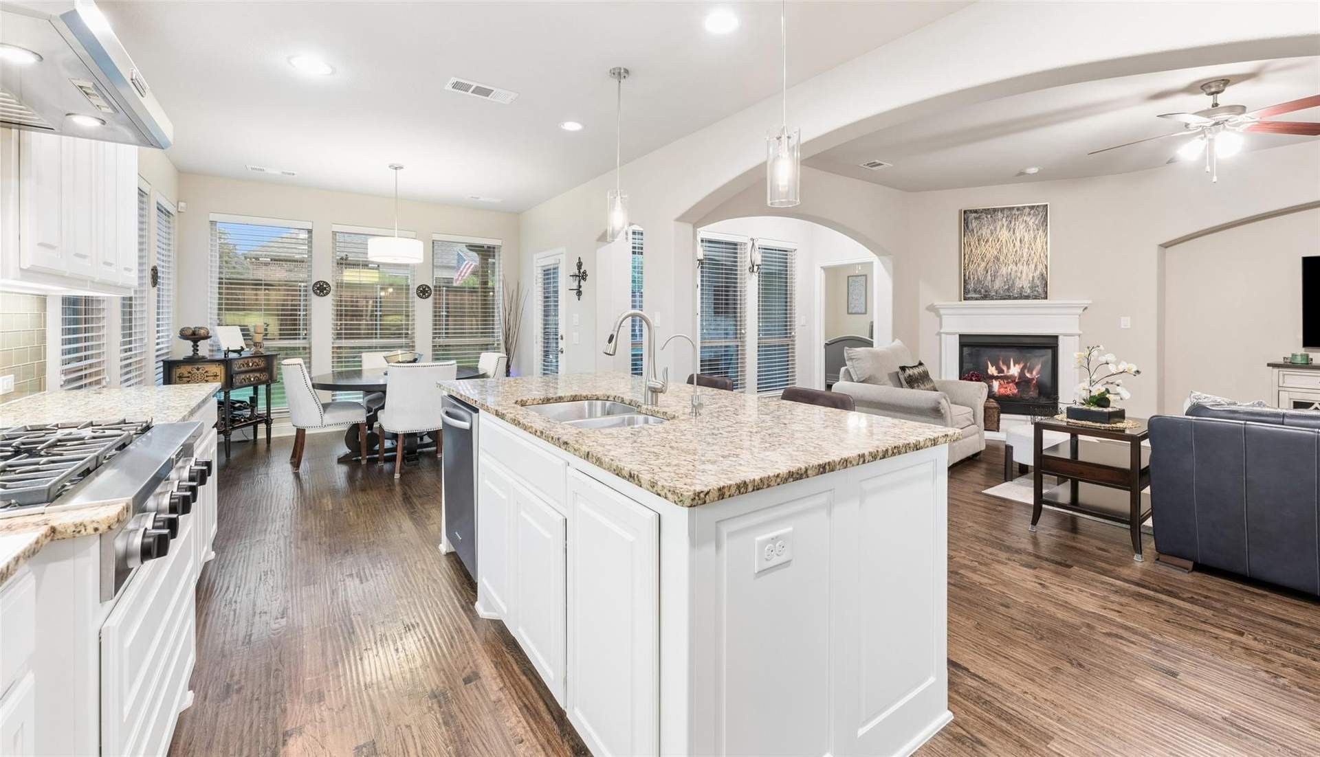 3037 Aberdeen Drive10.jpeg