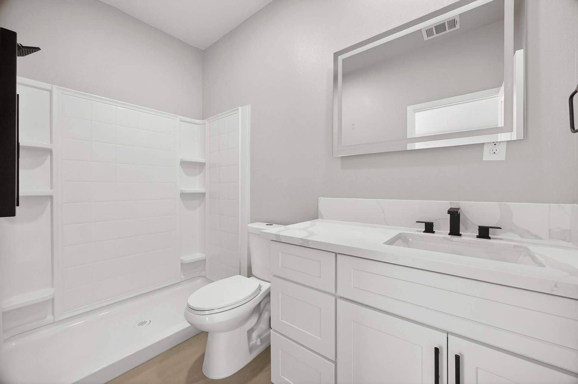 14259 Sherwood Cir - 026(Photos).jpg