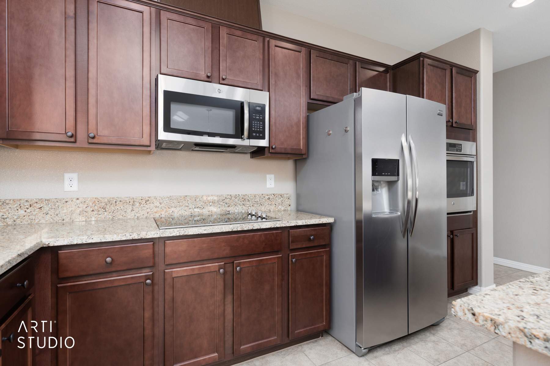 Kitchen Counter2.jpg