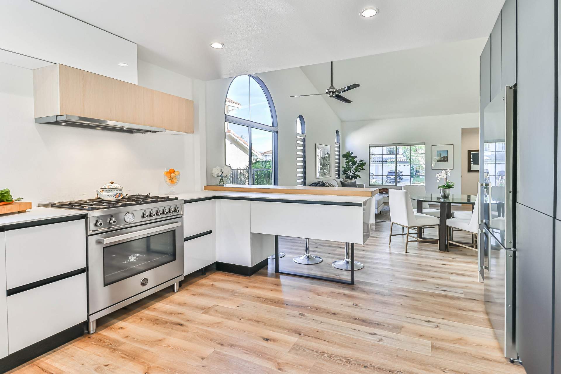 cKitchen and Dining3.jpg