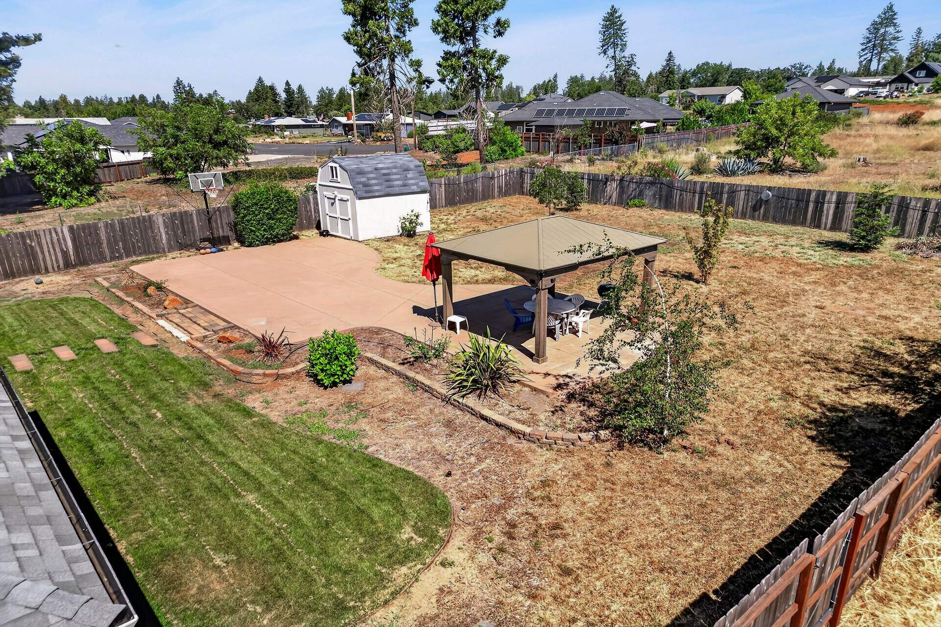1369 Nunneley Rd - 047 (Photos).jpg