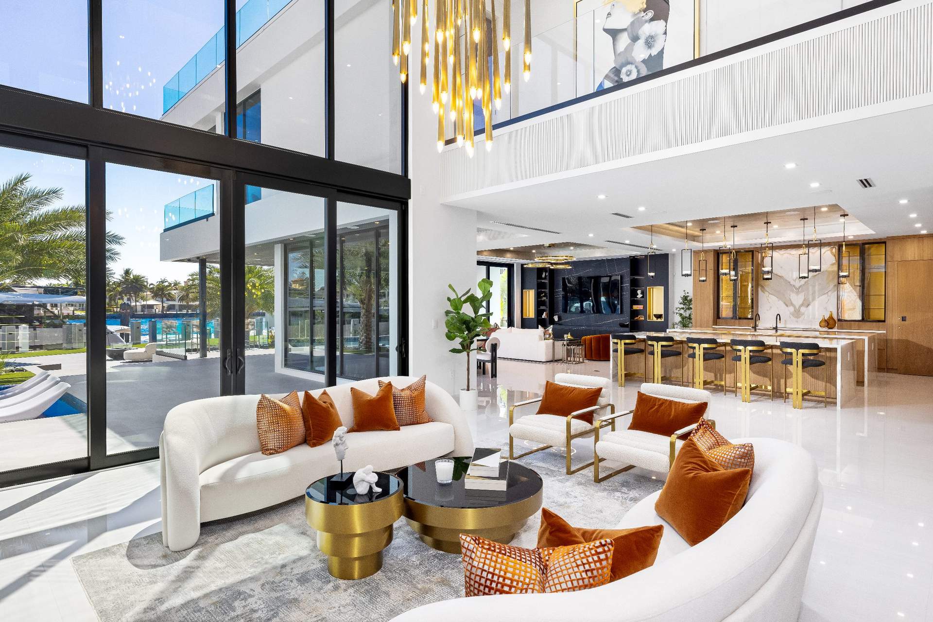 Living Area 2.jpg