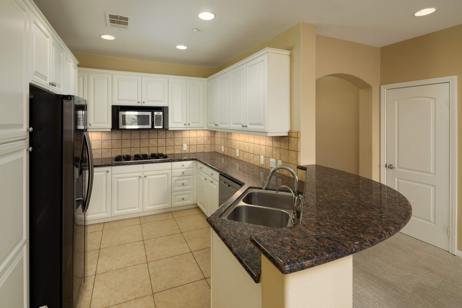 1740 Tanager St 2-201-0025-Edit.jpg