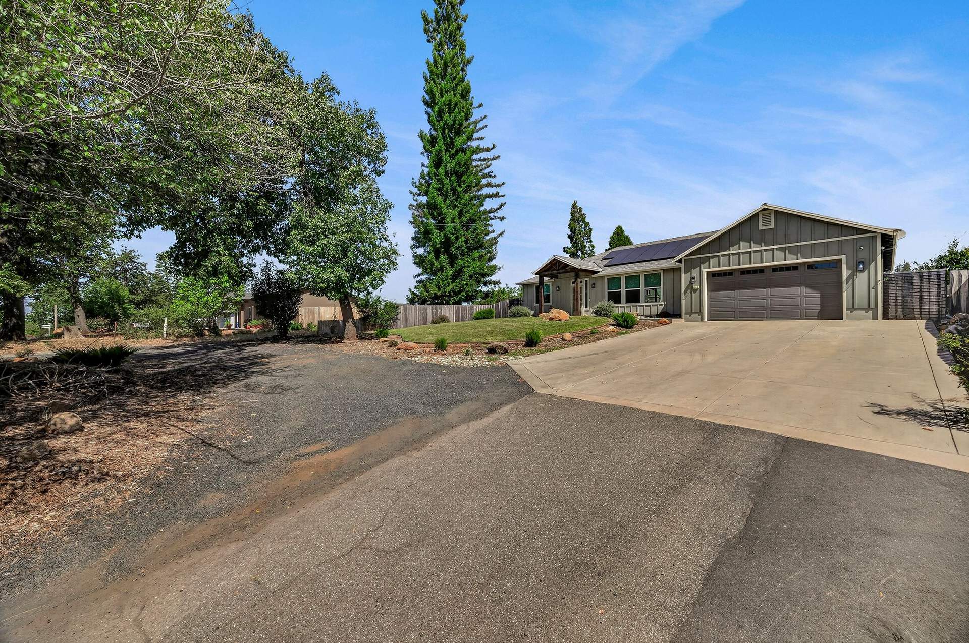 1369 Nunneley Rd - 004 (Photos).jpg