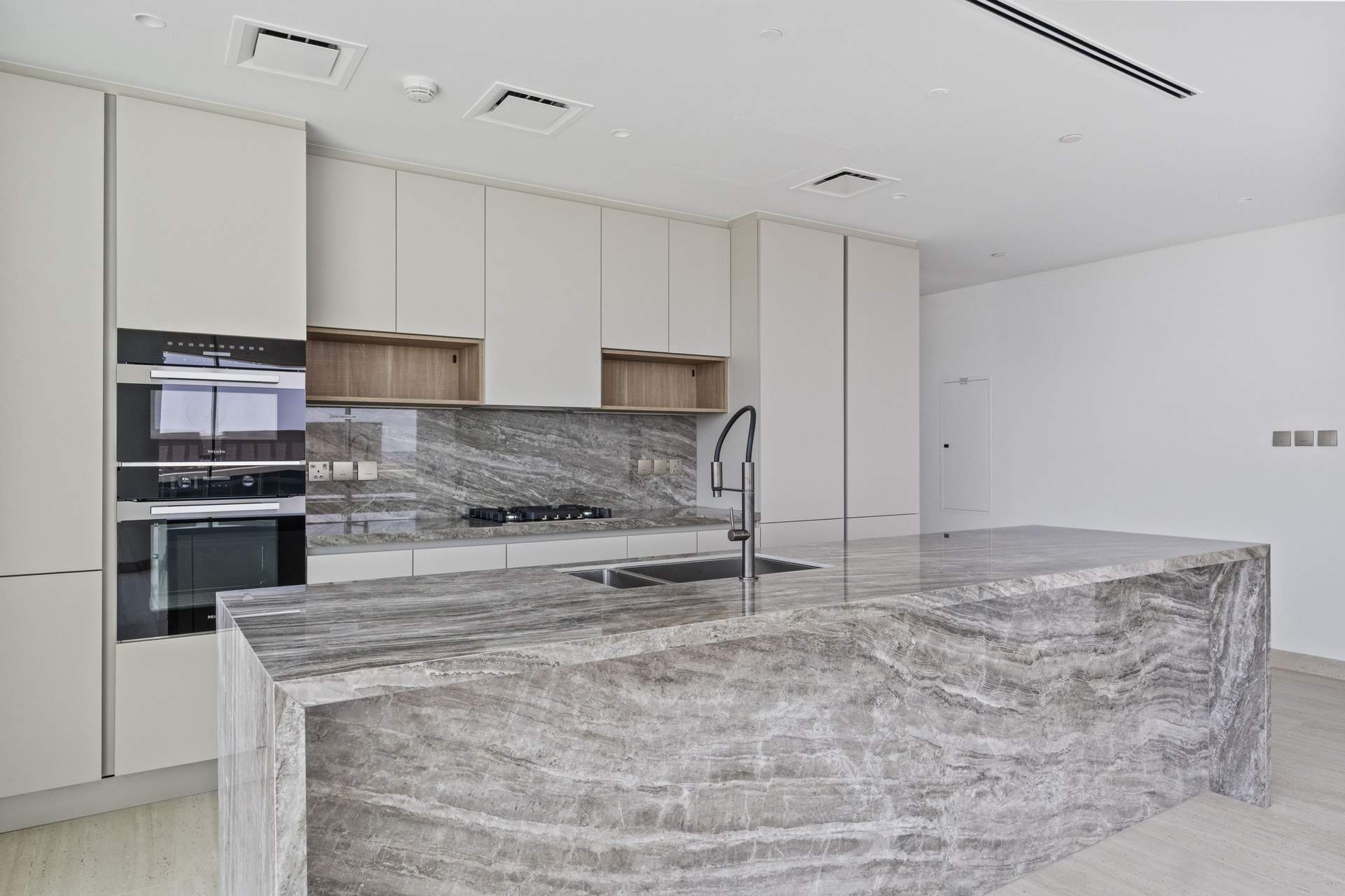 2 Bed for Rent in Serenia Living 23.jpg