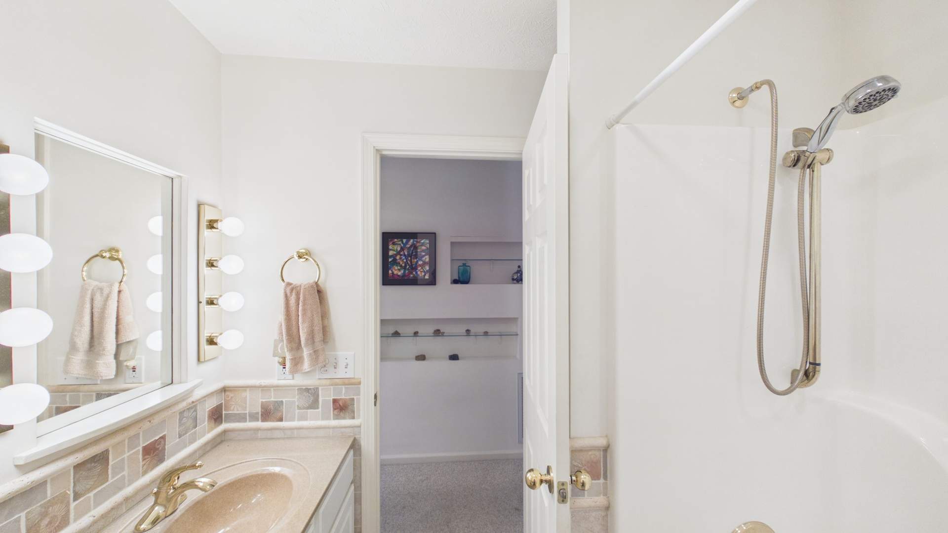 017_BATH MAIN.jpg