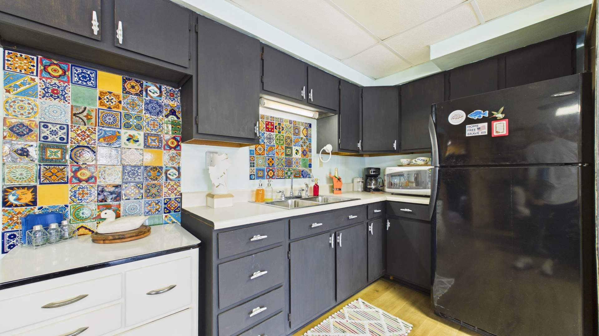 031_EFFIENCY KITCHEN LOWER LEVEL.jpg