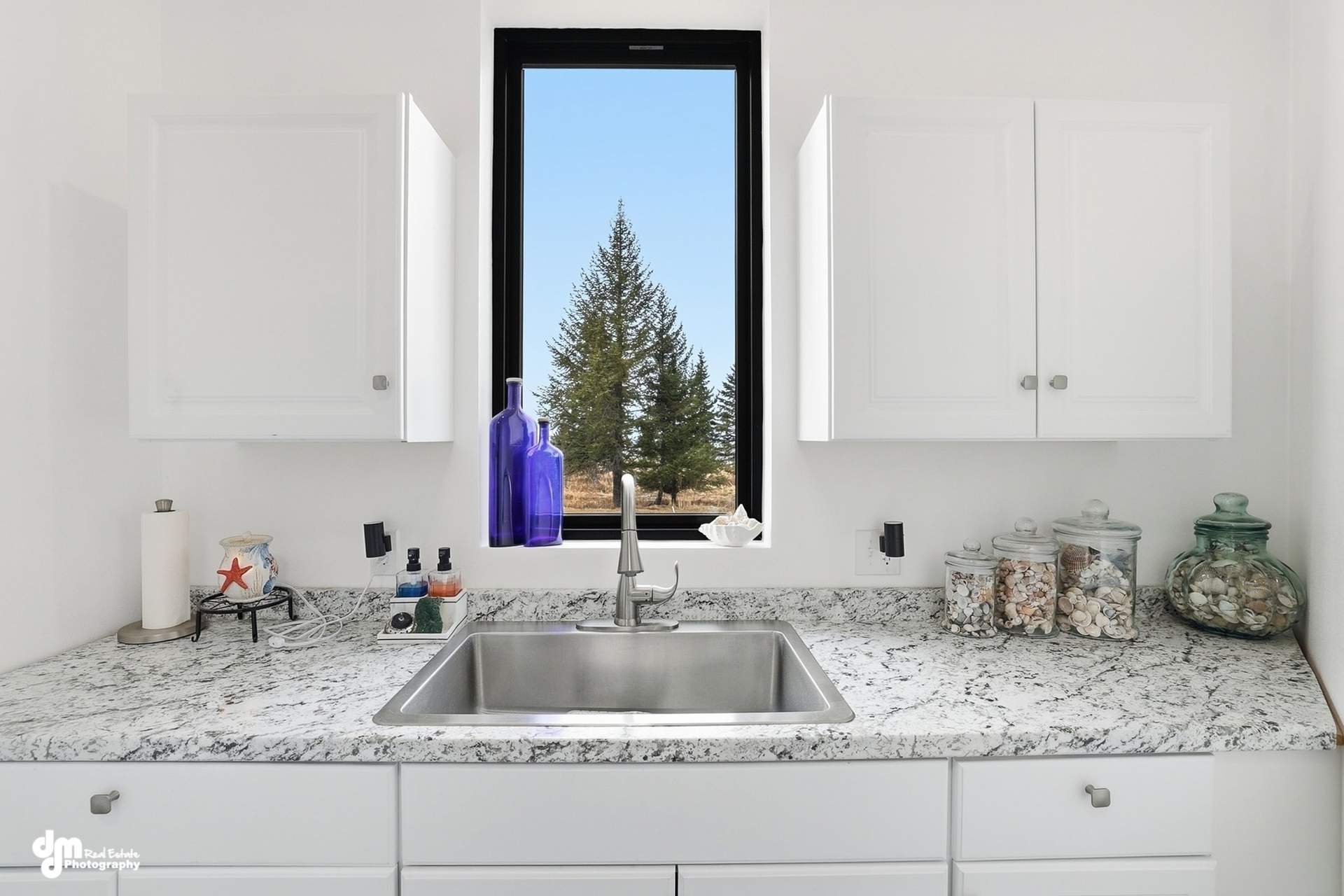 060-Laundry Room.jpg
