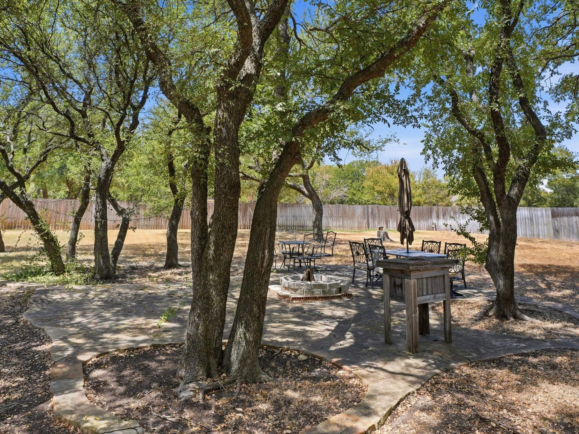 156_S_Fork_Dr_Hudson_Oaks_TX_76087_044.jpg