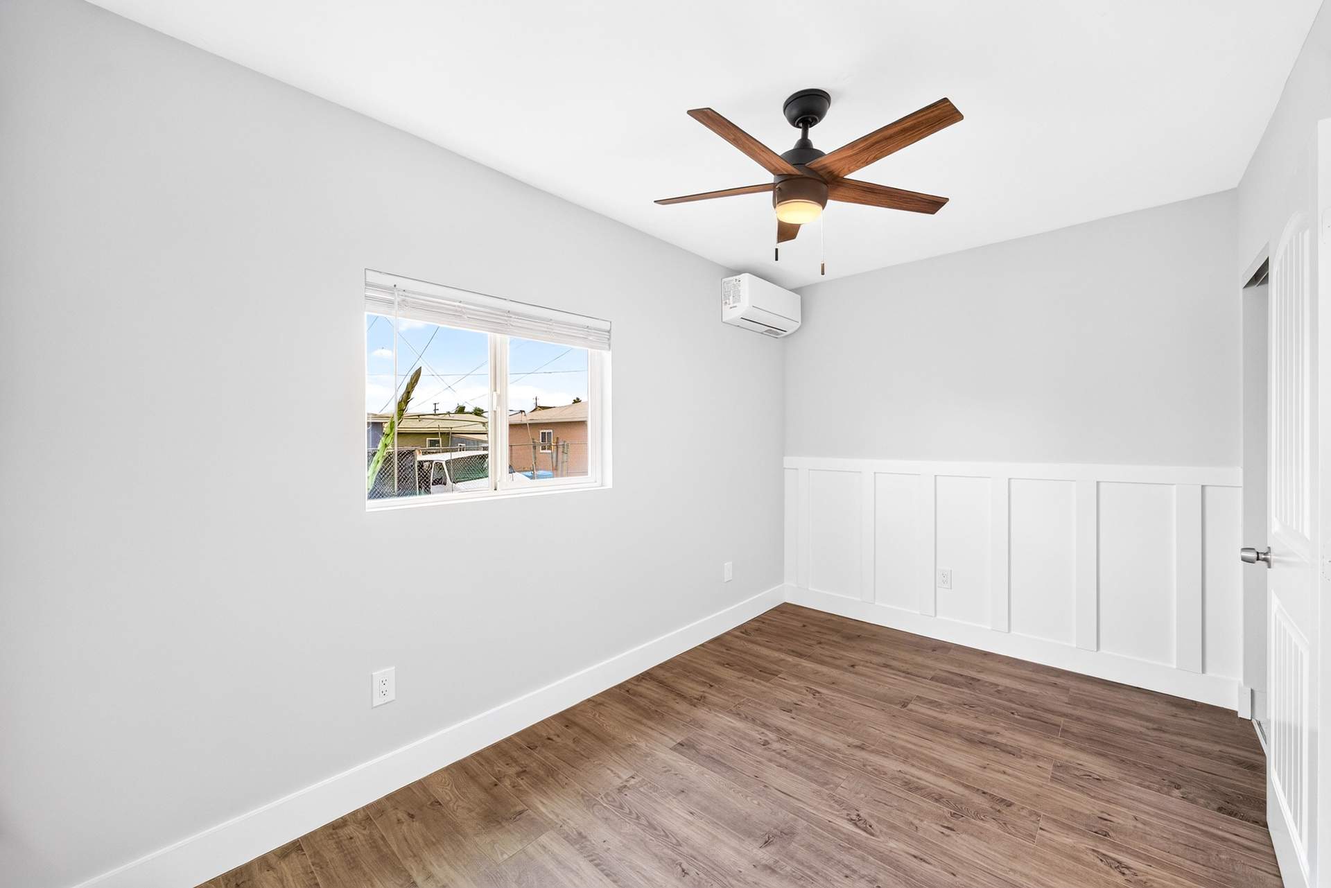264S39thStreet025.jpg