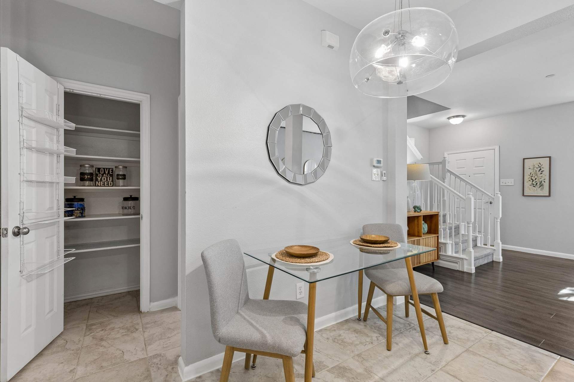7-2624Durango_007_Kitche.jpg
