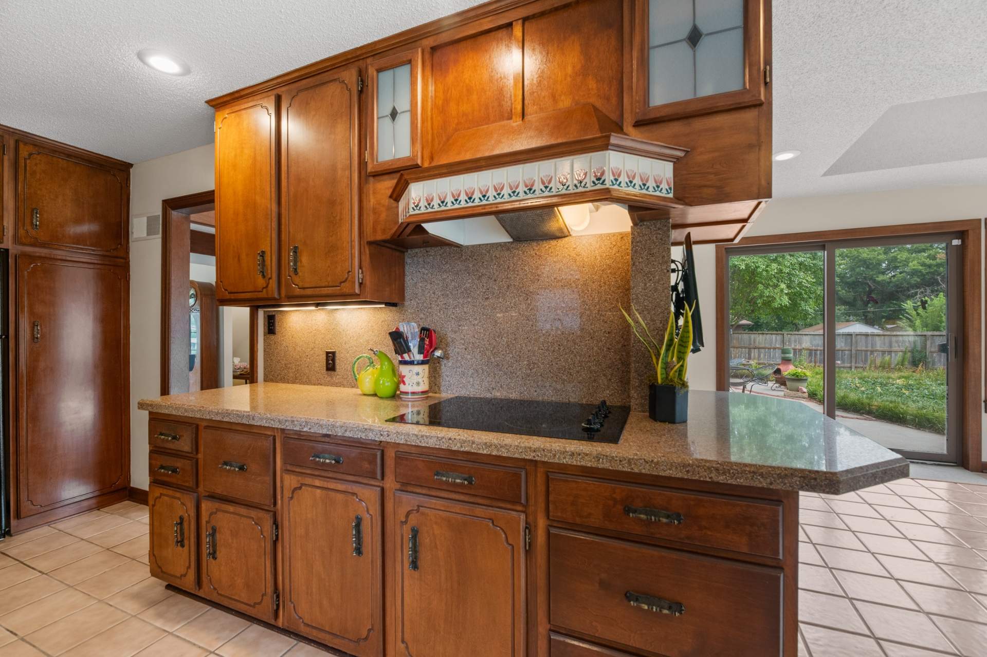 3705EMountVernonINTERIOR-22.jpg