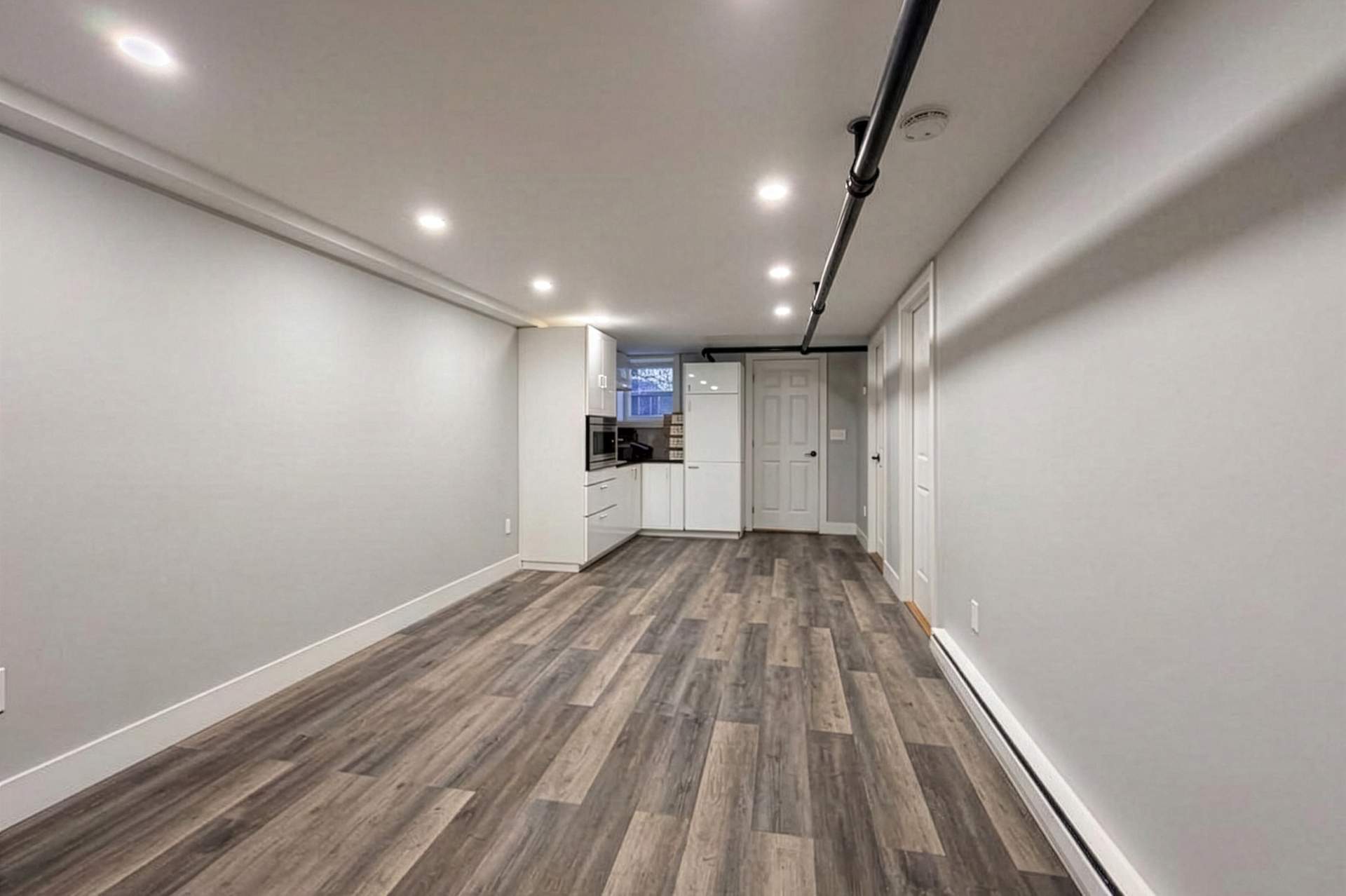 16-BASEMENT.jpg