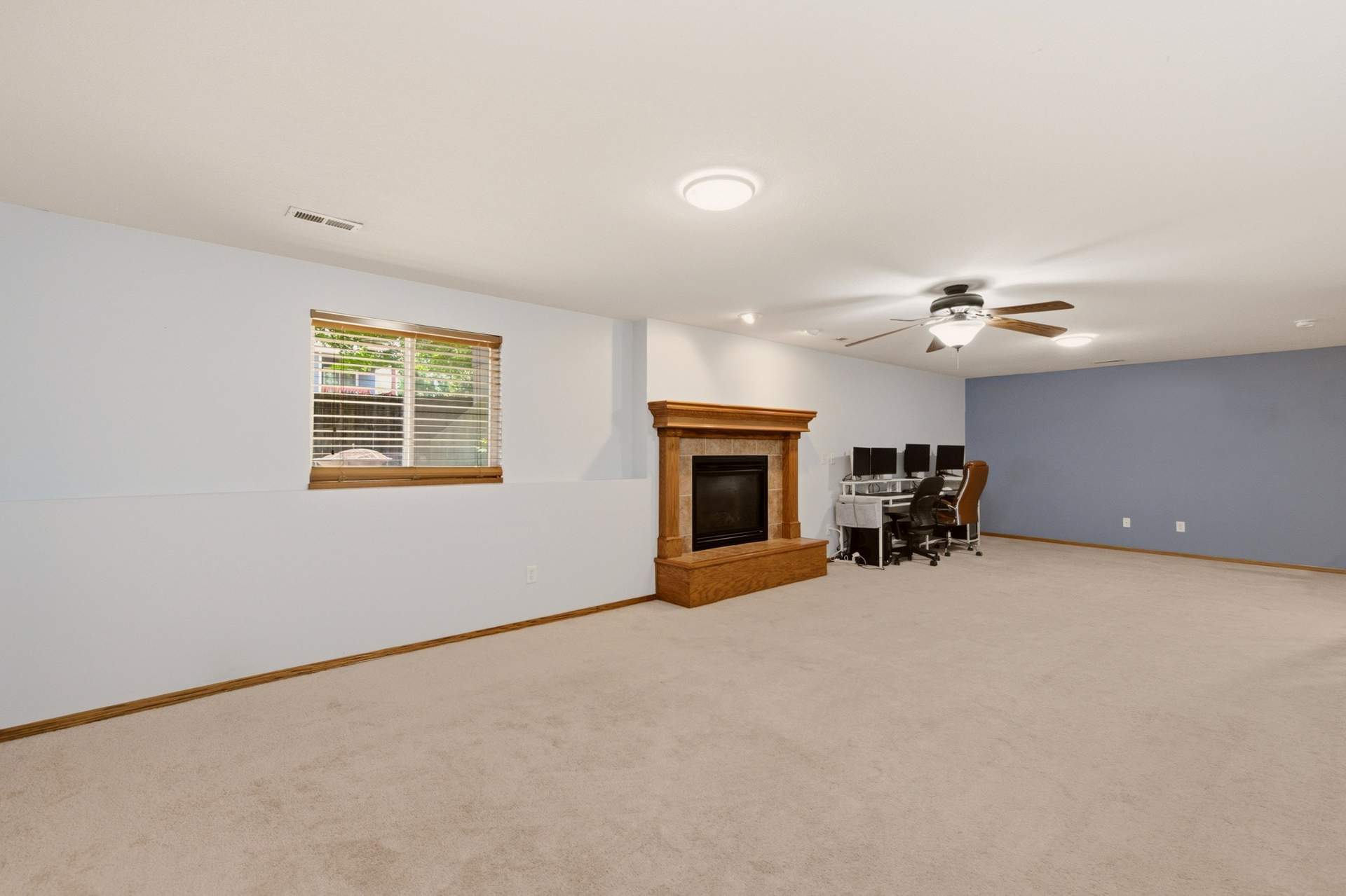 2635ESunnyslopeCourtParkCity-w-46.jpg