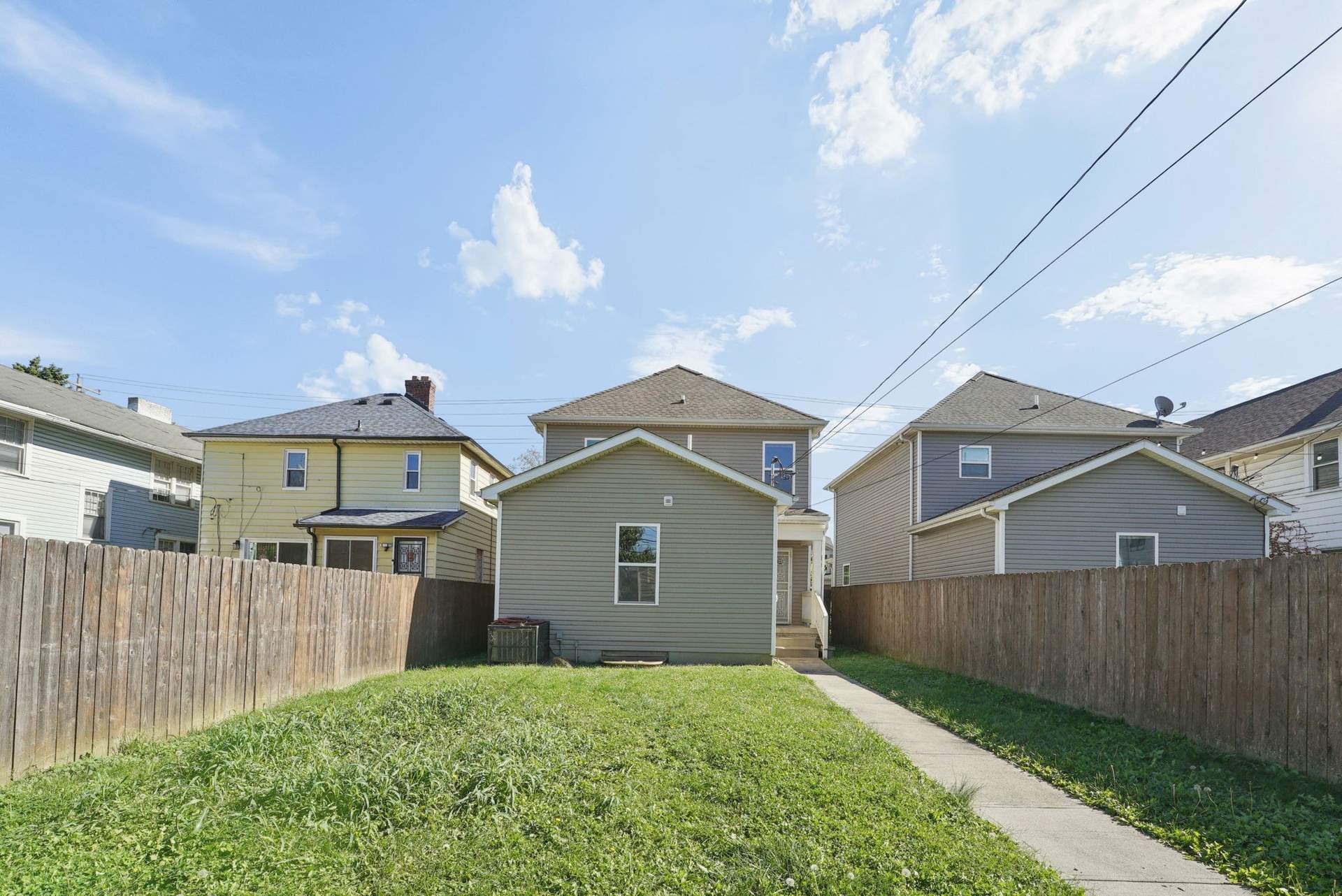 35-web-or-mls-1259-n-5th.jpg