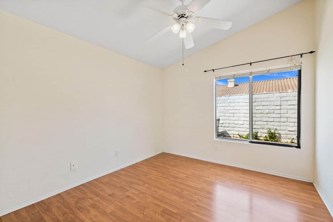 44300-camino-azul-la-quinta-ca-27.jpg