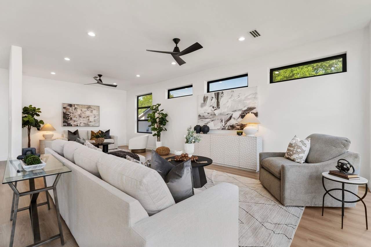 listing-photo-02.jpg