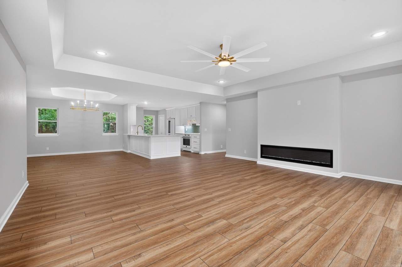listing-photo-04.jpg