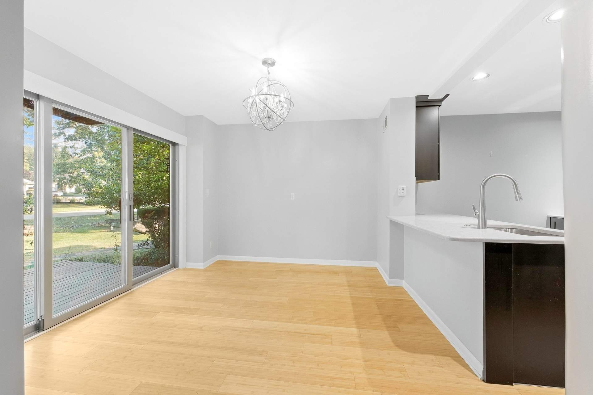 102_Lakeview_Estates-25.jpg