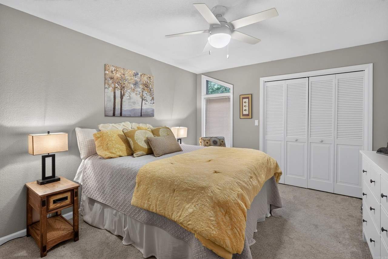 listing-photo-28.jpg