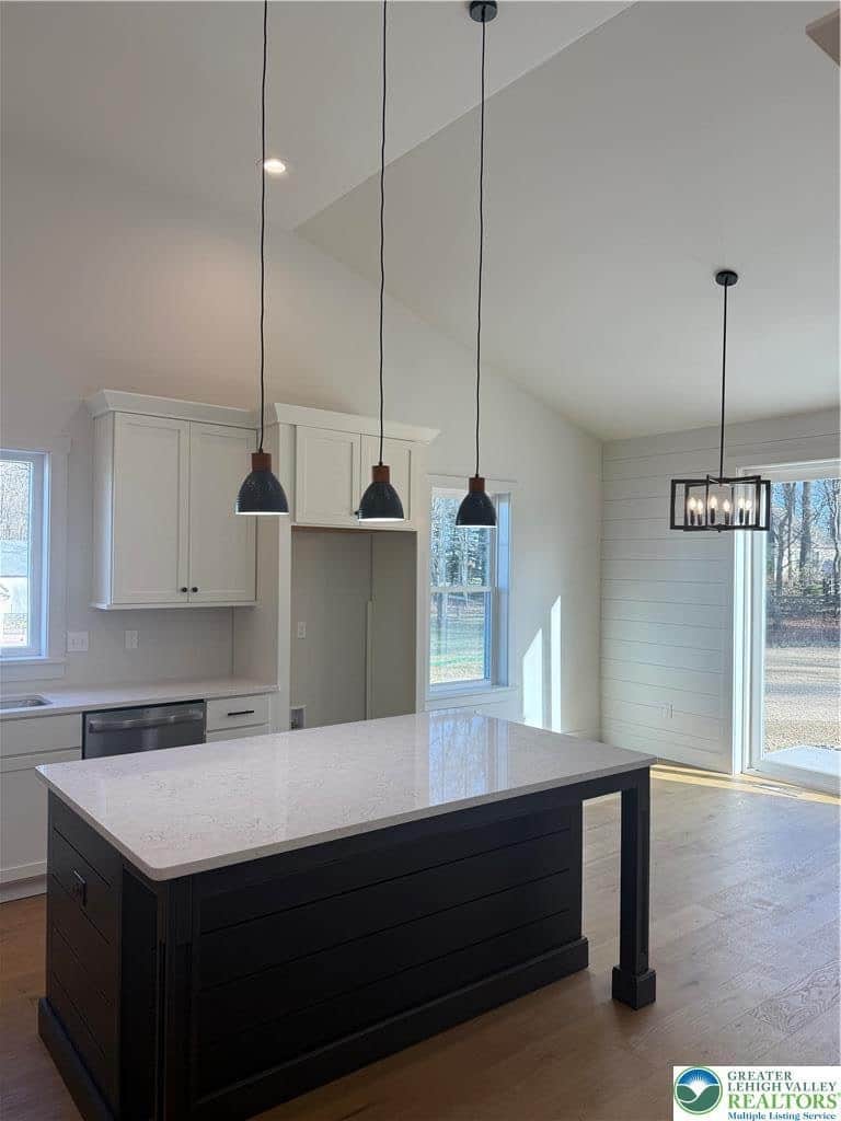 listing-photo-07.jpg