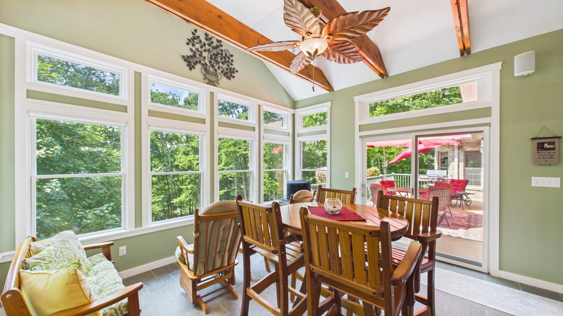 012_Sunroom.jpg