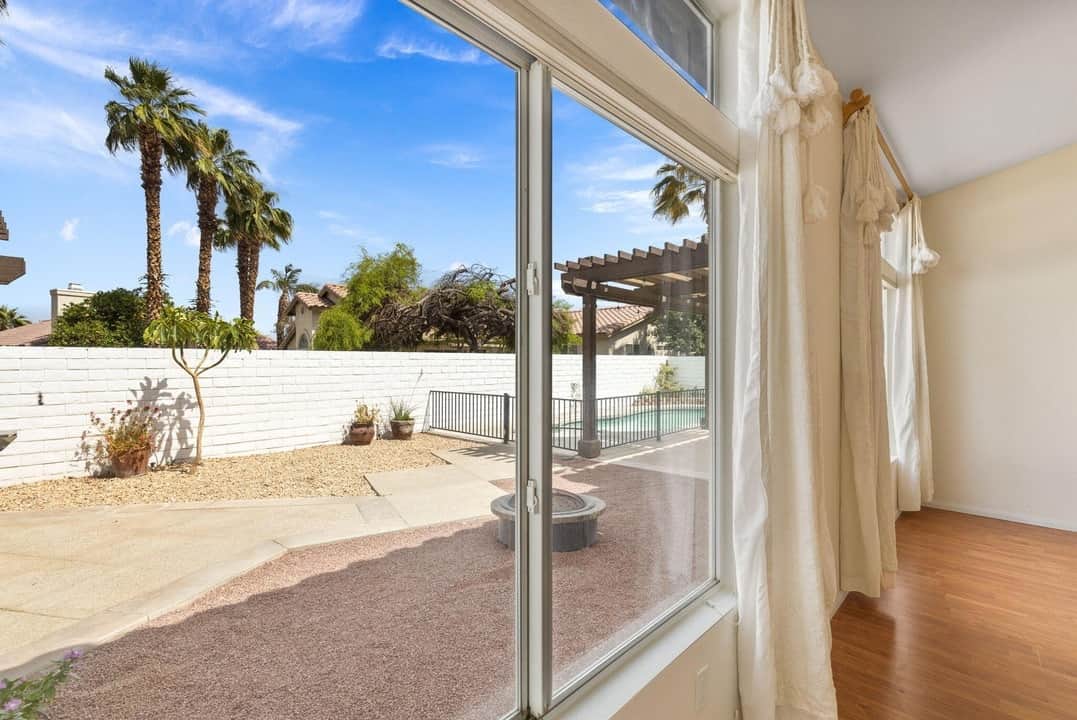 44300-camino-azul-la-quinta-ca-9.jpg