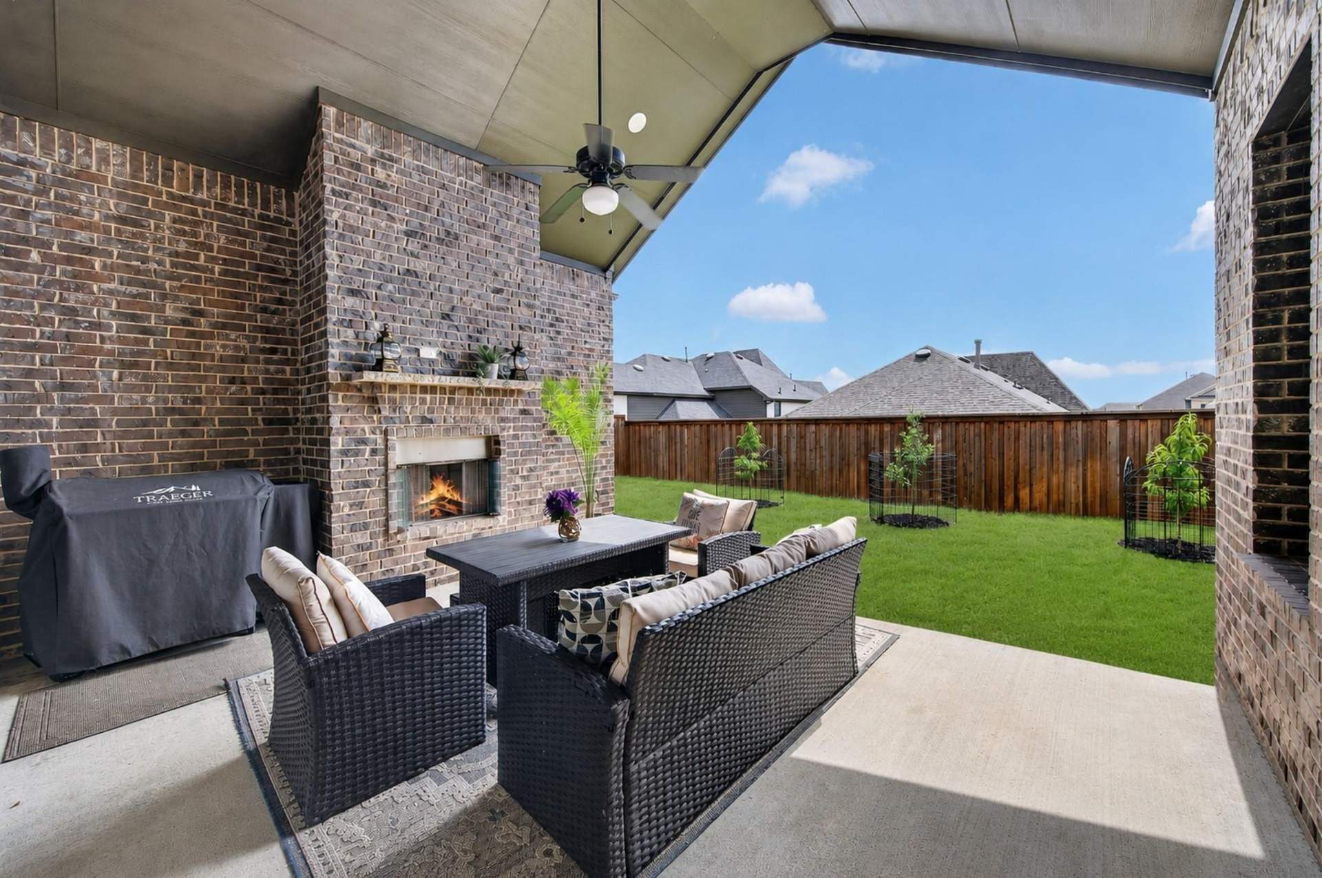 8124_Pecan_Oak_LaneV22.jpg