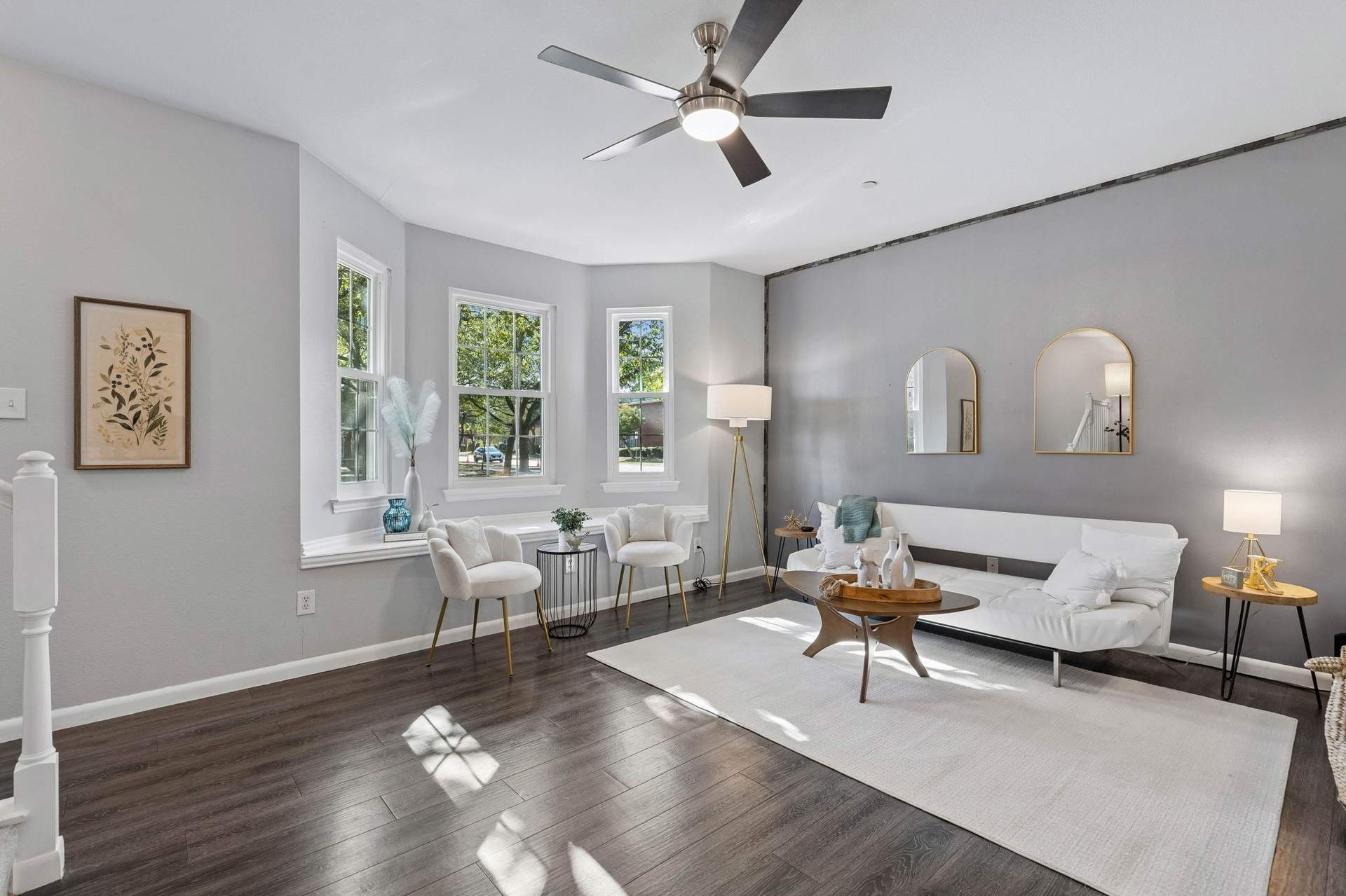 4-2624Durango_004_Living.jpg