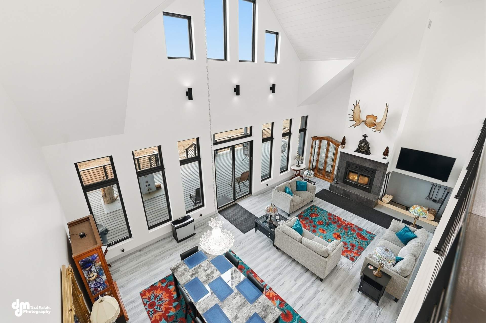 032-Great_Room.jpg