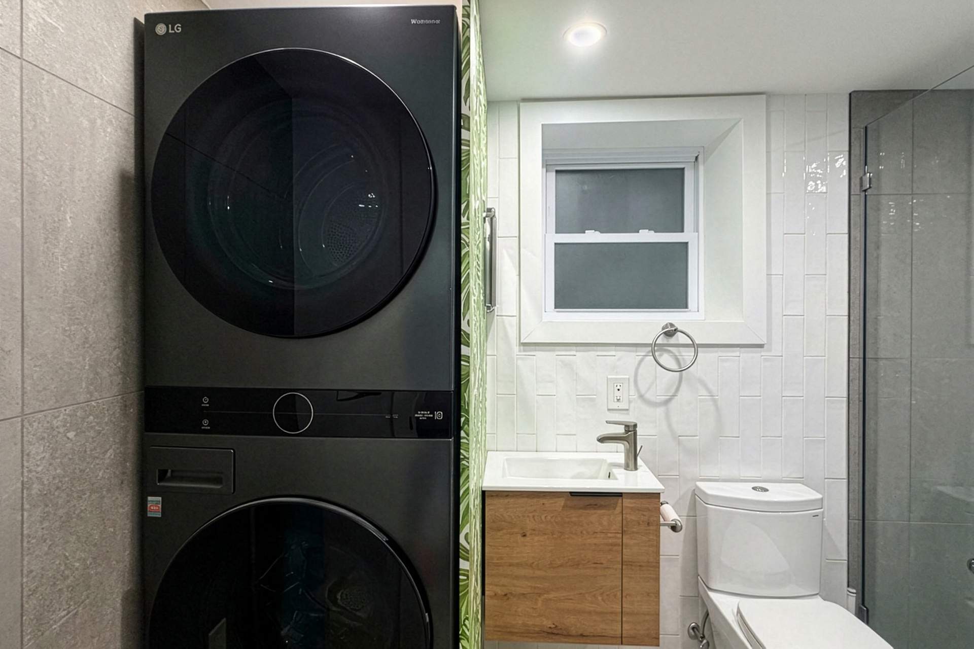 14-LAUNDRY.jpg