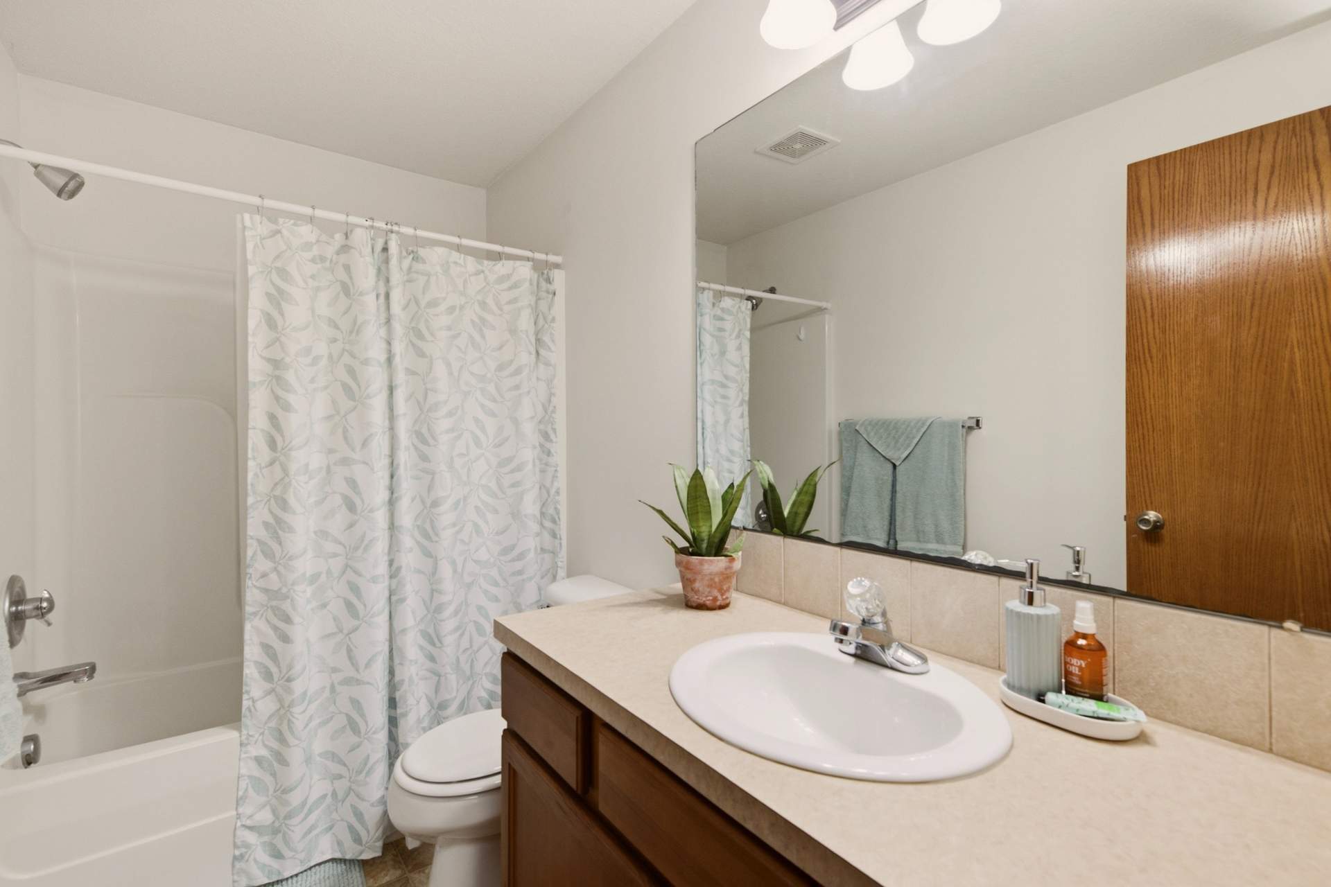 2635ESunnyslopeCourtParkCity-w-52.jpg
