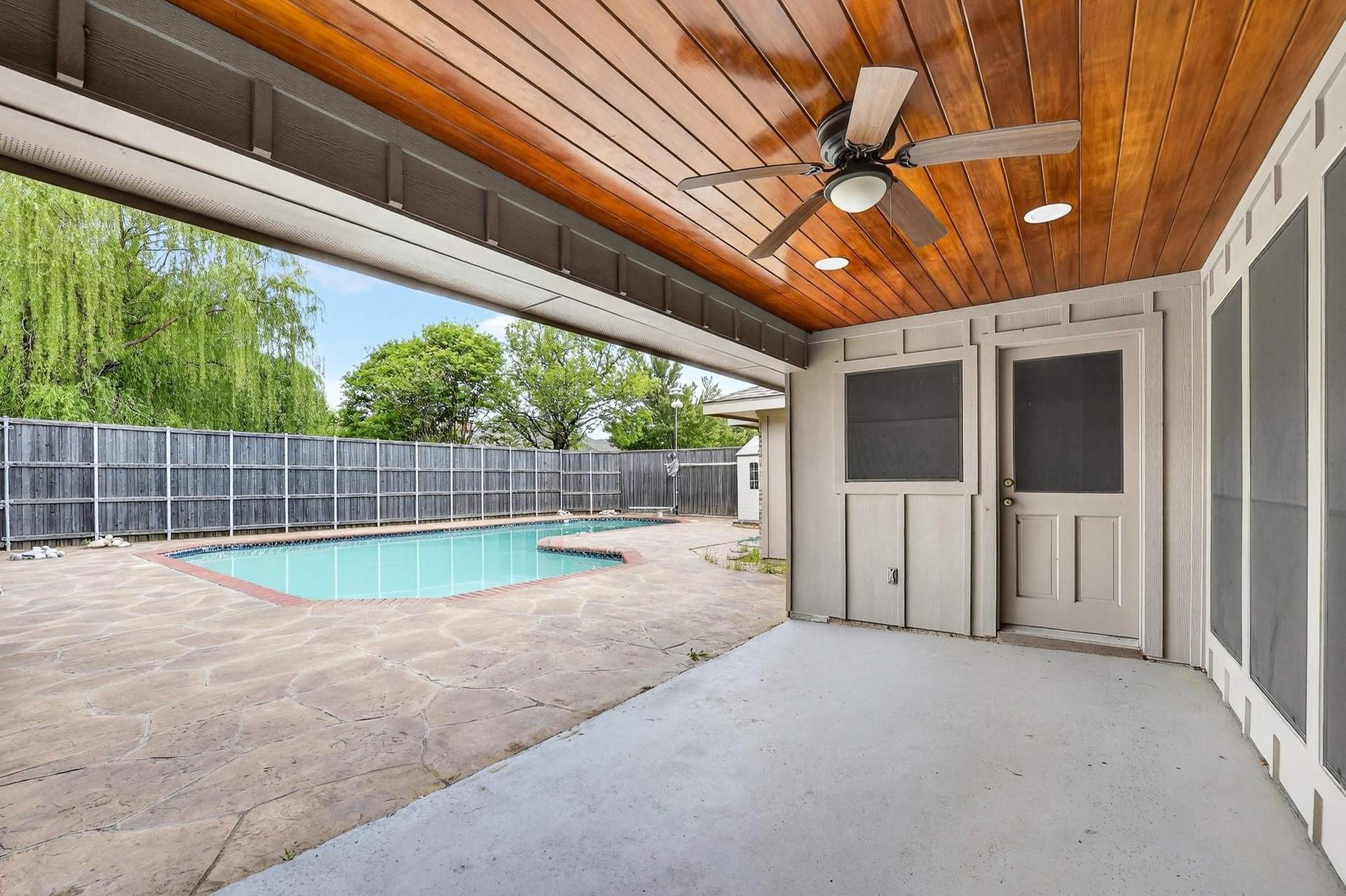 4120_Merriman_DriveV25.jpg