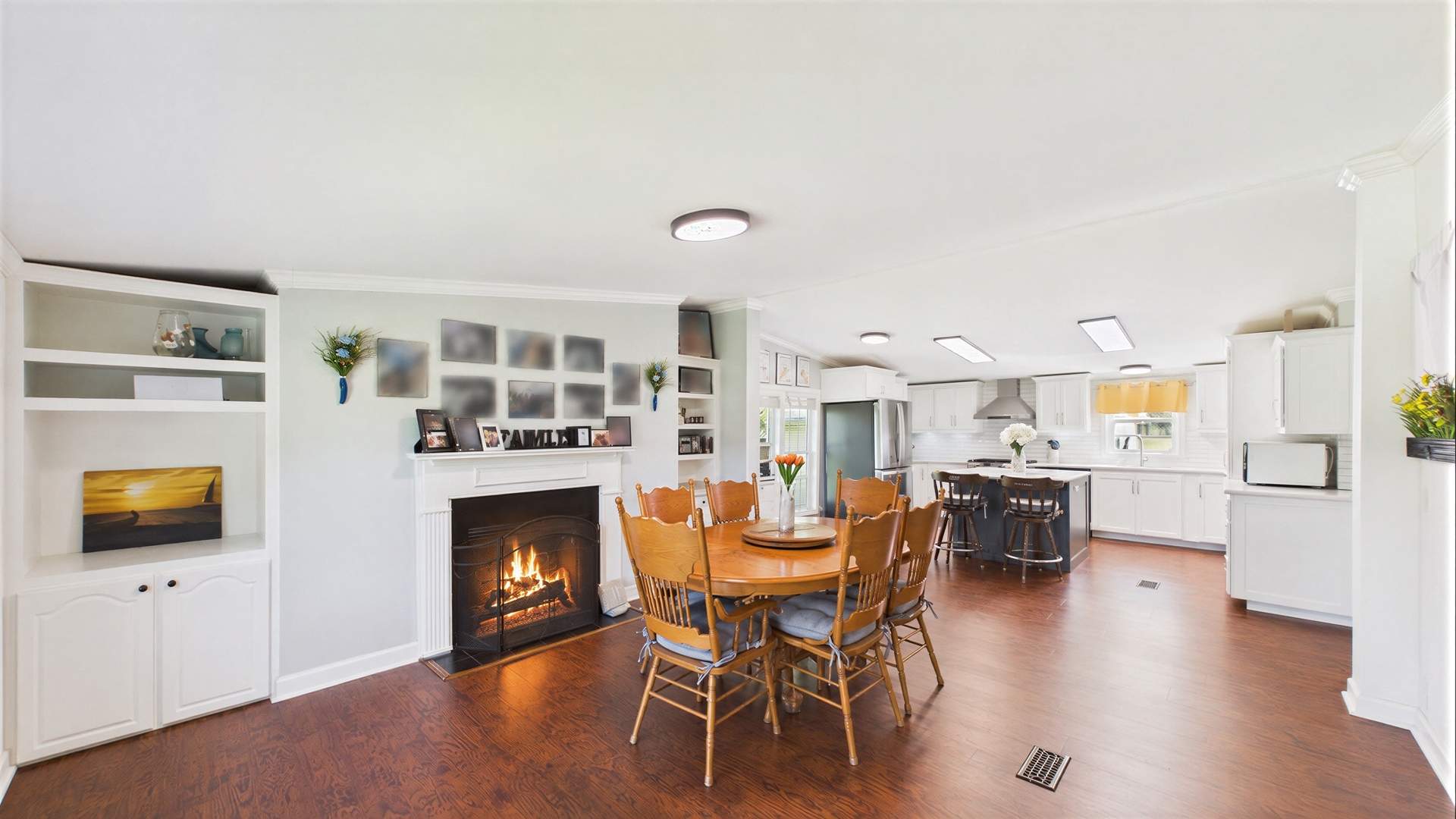 008_Fireplace_In_Dining.jpg